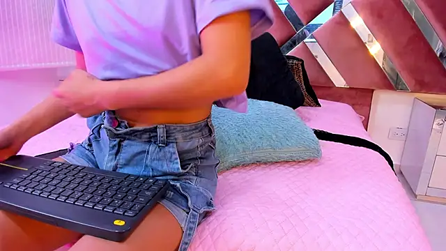  jasmine blush online show from March 29, 2026, 11:56 am