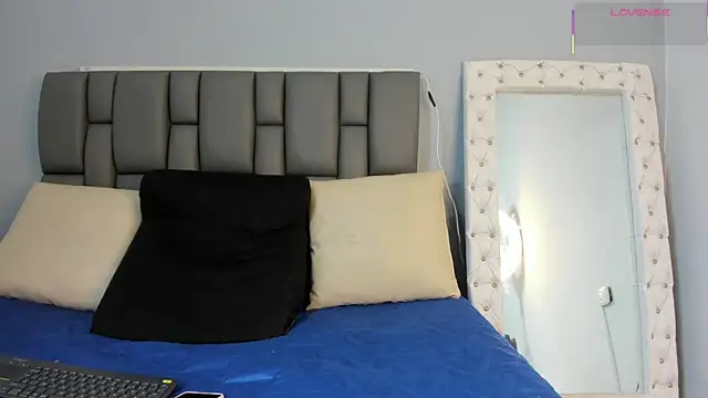  jasmine blush online show from October 1, 2025, 1:59 pm