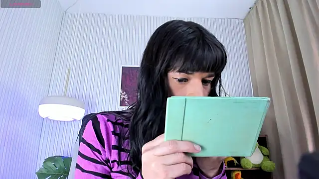 Snapshot of Alanakimura_ chatting on November 8, 2025, 8:12 pm Alanakimura online show from November 8, 2025, 8:12 pm