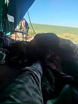 Snapshot of ParousFlow chatting on April 17, 2026, 2:20 pm ParousFlow online show from April 17, 2026, 2:20 pm