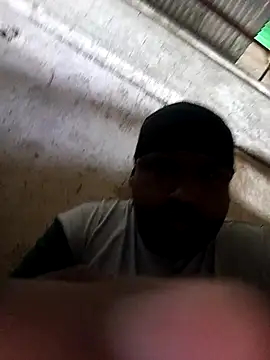 Snapshot of Culero33xxx chatting on December 20, 2025, 1:14 pm Culero33xxx online show from December 20, 2025, 1:14 pm