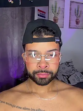 Jerry blaze online show from November 18, 2025, 8:34 pm