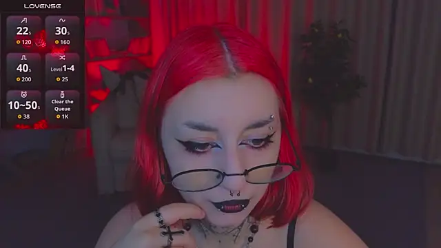 Snapshot of Mistress__Marcelline chatting on July 8, 2026, 1:30 am Mistress Marcelline online show from July 8, 2026, 1:30 am