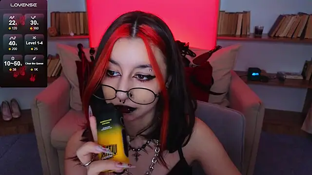 Mistress  Marcelline online show from November 15, 2025, 10:08 am