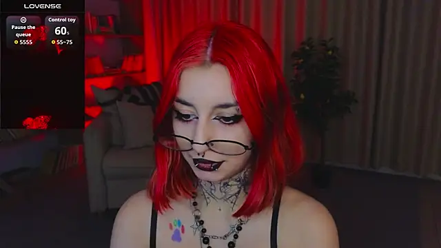 Snapshot of Mistress__Marcelline chatting on July 7, 2026, 7:23 am Mistress Marcelline online show from July 7, 2026, 7:23 am