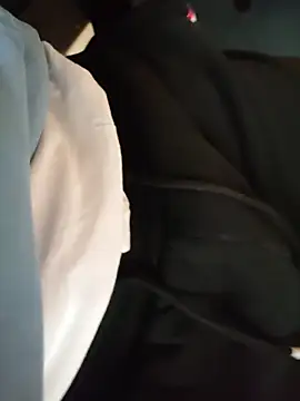 Snapshot of MyDick4You666 chatting on November 25, 2025, 10:37 am MyDick4You666 online show from November 25, 2025, 10:37 am