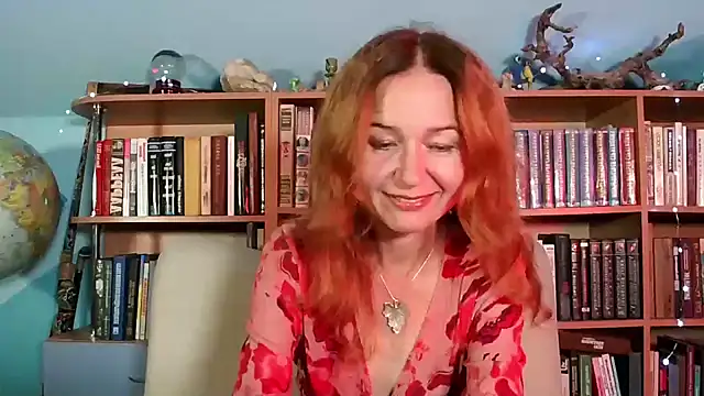 Foxilady357 online show from September 25, 2025, 2:12 pm