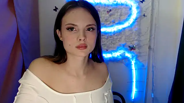 Ariella ari online show from September 26, 2025, 1:07 pm