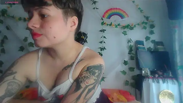 Snapshot of Mitsuha_gate chatting on February 17, 2026, 2:58 pm Mitsuha gate online show from February 17, 2026, 2:58 pm