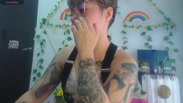 Snapshot of Mitsuha_gate chatting on January 14, 2026, 3:26 pm Mitsuha gate online show from January 14, 2026, 3:26 pm