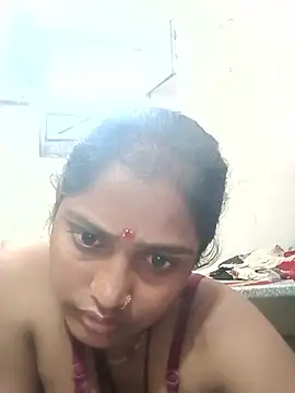 Guriya0076 online show from April 25, 2026, 12:35 am