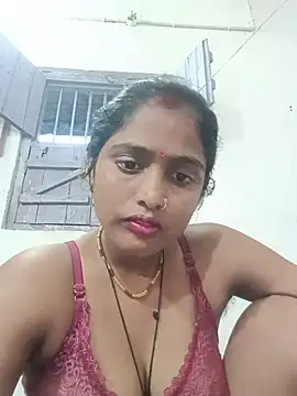 Snapshot of Guriya0076 chatting on May 28, 2026, 11:43 pm Guriya0076 online show from May 28, 2026, 11:43 pm