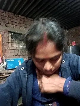 Guriya0076 online show from February 2, 2026, 8:52 pm