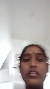 Snapshot of Guriya0076 chatting on October 10, 2025, 11:38 pm Guriya0076 online show from October 10, 2025, 11:38 pm