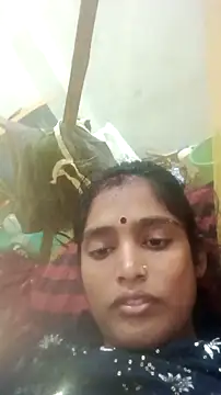 Snapshot of Guriya0076 chatting on November 10, 2025, 4:45 pm Guriya0076 online show from November 10, 2025, 4:45 pm