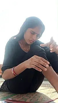 Snapshot of Guriya0076 chatting on November 8, 2025, 9:24 am Guriya0076 online show from November 8, 2025, 9:24 am