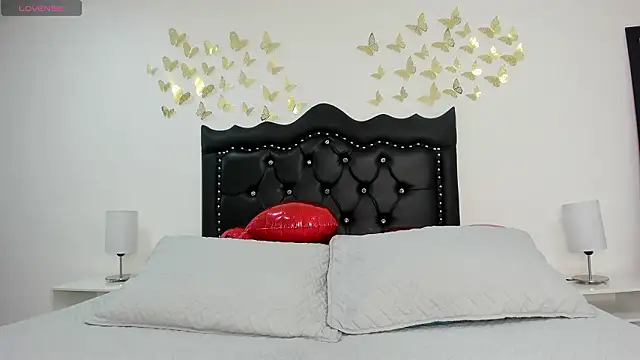 SabinaDeluxe cg online show from February 7, 2026, 12:35 pm