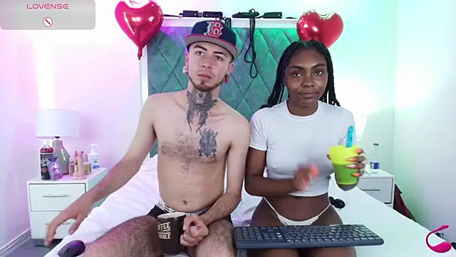 Snapshot of Asha_zuri_and_adam chatting on October 23, 2025, 12:26 pm Asha zuri and adam online show from October 23, 2025, 12:26 pm