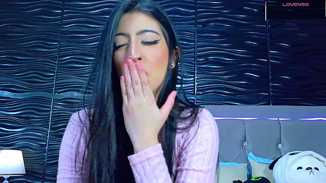 Ambar Bull online show from October 23, 2025, 12:15 pm