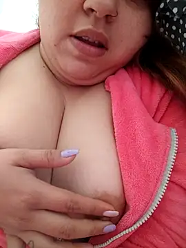 melisa hot420 online show from November 6, 2025, 3:05 pm