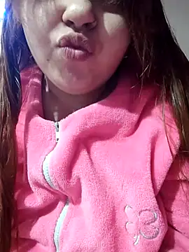 melisa hot420 online show from November 14, 2025, 3:32 am