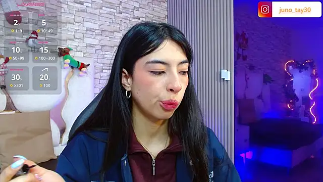 juno tay online show from December 15, 2025, 11:49 am