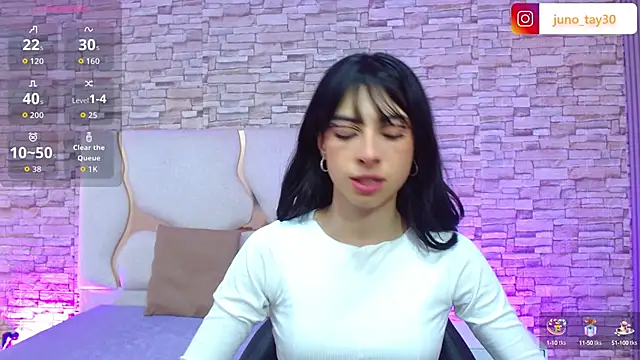 juno tay online show from September 21, 2025, 11:37 am