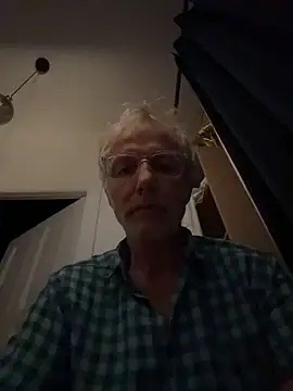 Snapshot of SexyLeon8 chatting on June 30, 2026, 7:36 pm SexyLeon8 online show from June 30, 2026, 7:36 pm