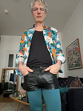 SexyLeon8 online show from February 21, 2026, 8:16 am