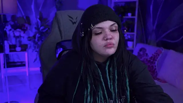 MaryHarrys online show from January 7, 2026, 11:32 pm