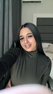 Snapshot of LilMisIndianx chatting on April 9, 2026, 7:03 am LilMisIndianx online show from April 9, 2026, 7:03 am