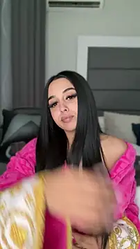 Snapshot of LilMisIndianx chatting on April 17, 2026, 11:46 am LilMisIndianx online show from April 17, 2026, 11:46 am