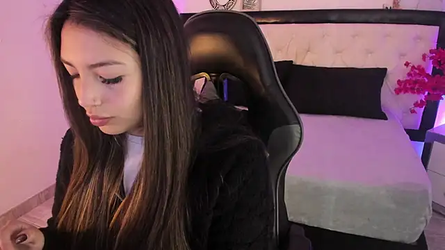 Adaara Rey online show from January 15, 2026, 5:16 pm