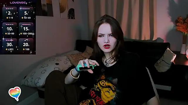 Dilara xBaby online show from November 18, 2025, 3:15 pm