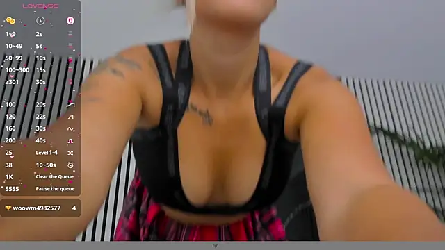 daisyblushh online show from September 26, 2025, 7:10 pm