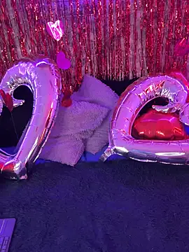 MaryAnneeXOO online show from February 17, 2026, 6:27 pm