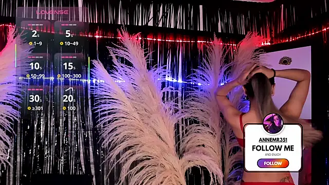 MaryAnneeXOO online show from August 5, 2026, 6:13 pm