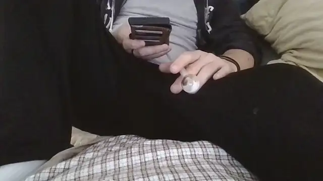 Scott654538 online show from April 7, 2026, 4:31 pm