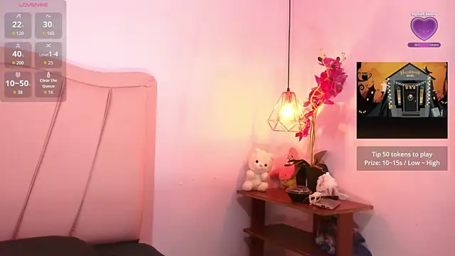 liz7skinny online show from November 5, 2025, 9:51 pm