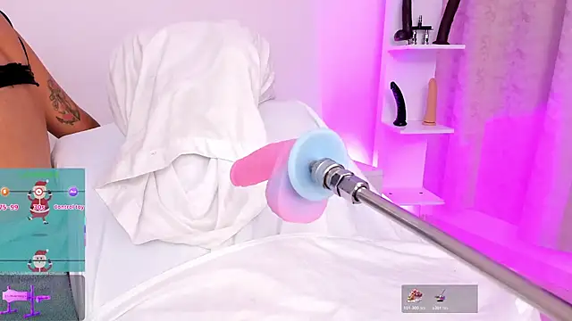 Snapshot of arynaughty20 chatting on December 3, 2025, 11:42 am arynaughty20 online show from December 3, 2025, 11:42 am