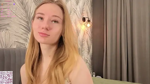 Snapshot of ElvinaRose chatting on January 9, 2026, 2:07 am ElvinaRose online show from January 9, 2026, 2:07 am