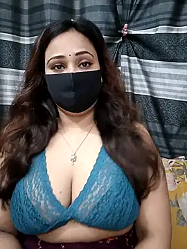 Snapshot of Mow_955 chatting on October 30, 2025, 7:22 pm Mow 955 online show from October 30, 2025, 7:22 pm