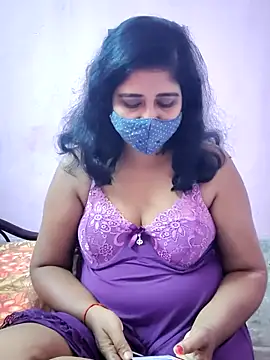 Snapshot of Rupali201 chatting on November 26, 2025, 4:23 am Rupali201 online show from November 26, 2025, 4:23 am