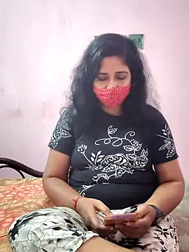 Snapshot of Rupali201 chatting on November 25, 2025, 6:14 am Rupali201 online show from November 25, 2025, 6:14 am