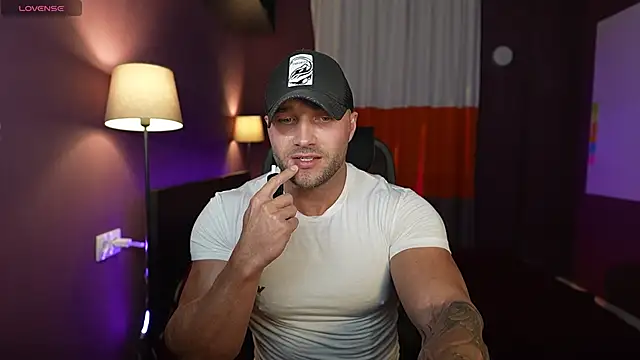 RikAdlerr online show from May 16, 2026, 4:17 pm