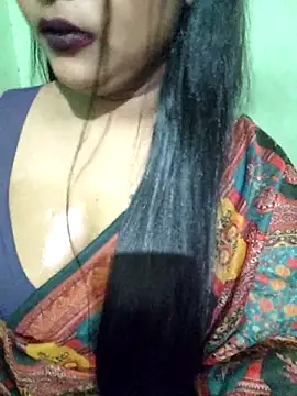 Snapshot of JIYA-04 chatting on September 20, 2025, 12:21 pm JIYA-04 online show from September 20, 2025, 12:21 pm