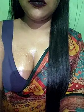 Snapshot of JIYA-04 chatting on September 15, 2025, 12:16 pm JIYA-04 online show from September 15, 2025, 12:16 pm