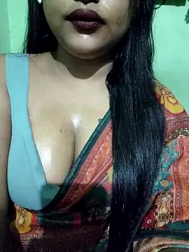 Snapshot of JIYA-04 chatting on October 19, 2025, 1:47 pm JIYA-04 online show from October 19, 2025, 1:47 pm