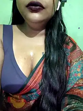 Snapshot of JIYA-04 chatting on September 12, 2025, 6:35 am JIYA-04 online show from September 12, 2025, 6:35 am