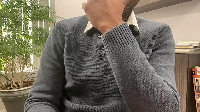 pranastro00 online show from April 8, 2026, 2:07 pm